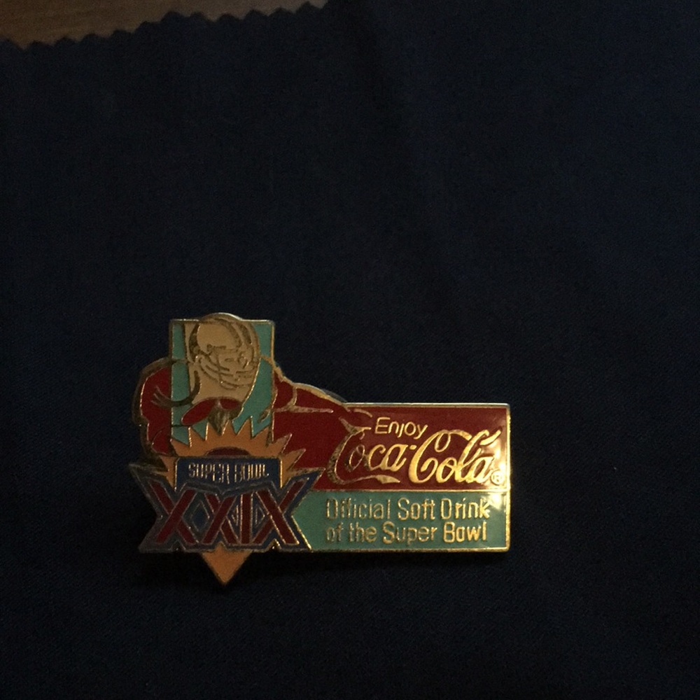 Coca Cola Super Bowl XXIX Commemorative Pin